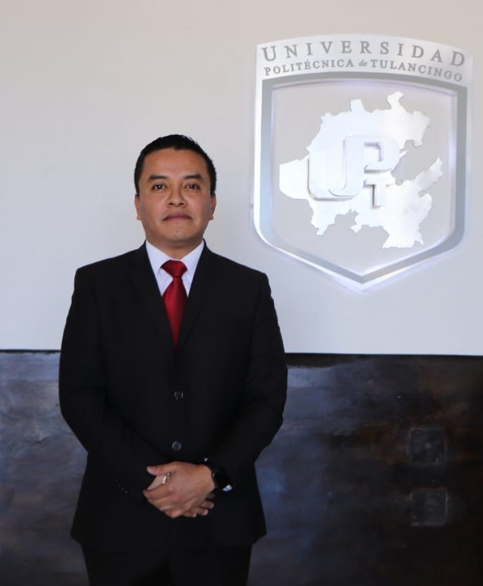 Dr. Roberto Arturo Sánchez Herrera