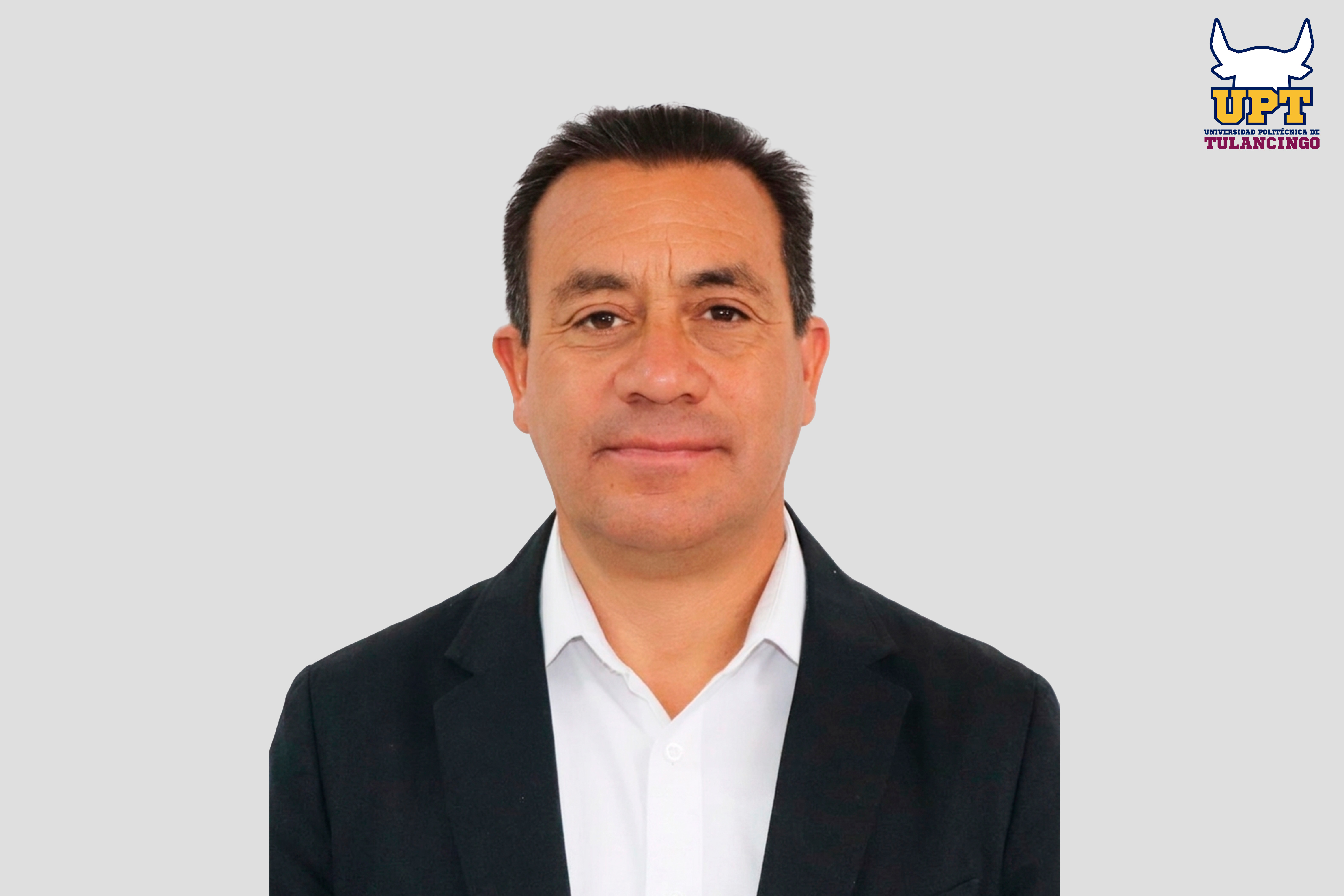 Dr. Raymundo Lozano Rosales